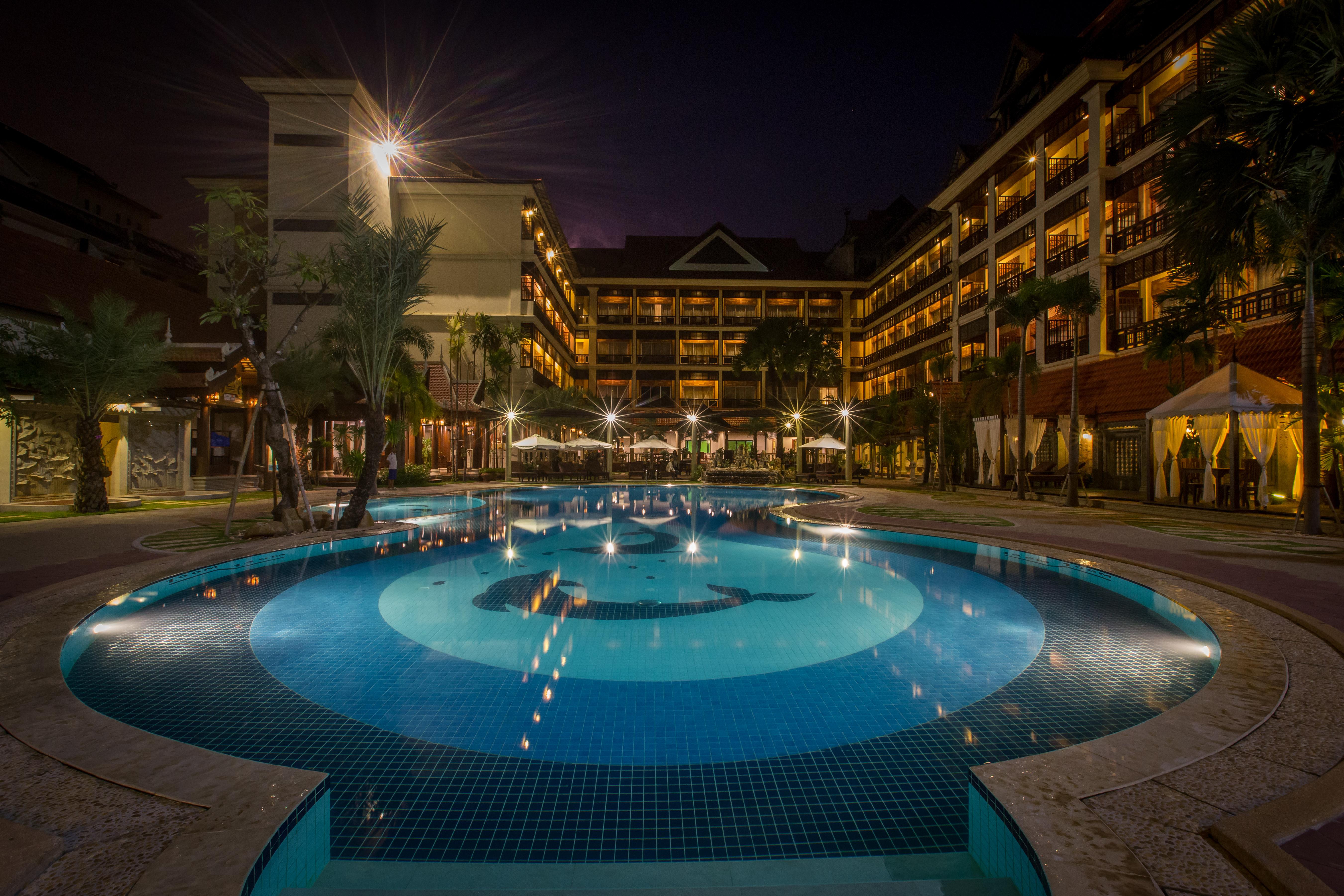 Empress Residence Resort And Spa Сием Реап Екстериор снимка
