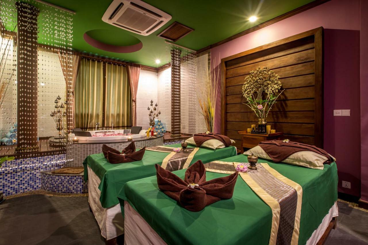 Empress Residence Resort And Spa Сием Реап Екстериор снимка