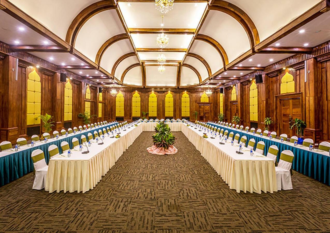 Empress Residence Resort And Spa Сием Реап Екстериор снимка